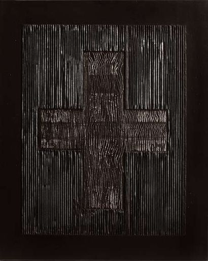 Kisito Assangni Empreintes, acrylique et carton sur toile, 65 x 81 cm, 2003
