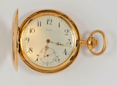 MOVADO. GOUSSET Savonnette chronomètre à ancre en or. Pb: 101.2 gr.