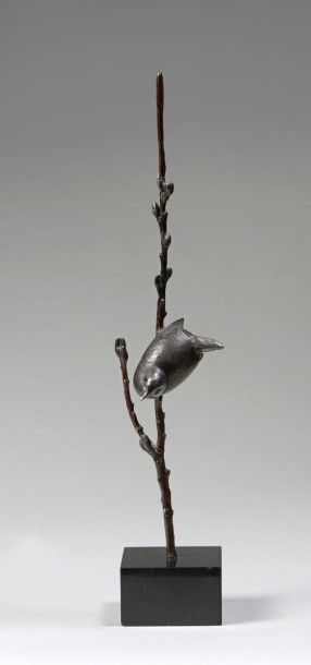 ANDRÉ VINCENT BECQUEREL (1893-1981) « Oiseau sur une branche »

Epreuve en bronze...