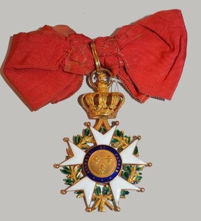 France Ordre de le Légion d'honneur. Etoile de Commandeur, restauration.Or, émail...