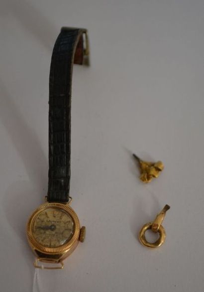 LOT: - PETITE montre de femme en or LAURENT....
