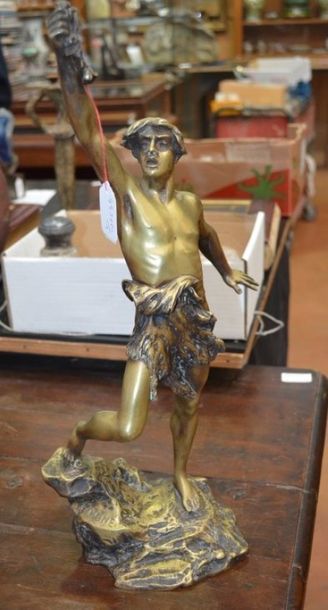 null LEMOINE (XIX-XXè siècle) "Le lauréat" Sculpture en bronze doré. Signé sur la...