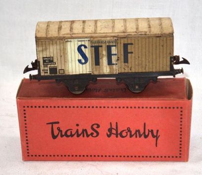 HORNBY Wagon frigorifique STEF. Ecart 0. dans sa boite d'origine