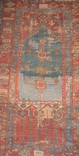 null Tapis konya, anatolie, XVIIIe / XIXe siècle, fond bleu, décor de fleurs dans...