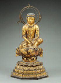 null Sujet bois laqué et doré représentant le Bouddha Amida auréolé, assis en délassement...