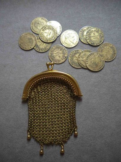 null BOURSE en cotte de maille d'or jaune accompagné de 13 pièces de 5 francs en...