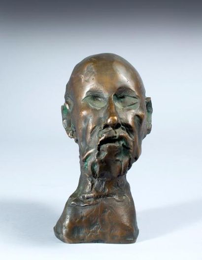 null Jean ROULLAND (1931) "Buste d'Hippocrate" Bronze, signée en bas au dos 367/1000....