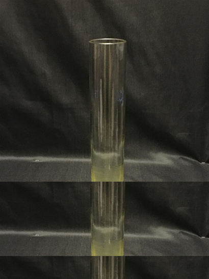null DANEMARK Vase cylindre jaune, circa 1960. H: 35 cm.
