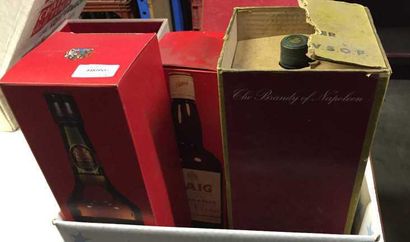 null 1 bt Cognac VSOP Courvoisier + 1 bt Whisky HAIG Gold Label + 1 bt Whisky VAT...