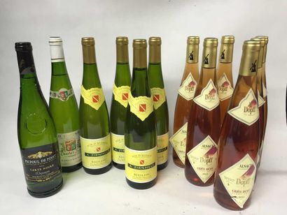 12 Bouteilles de vin d'Alsace : 4 Riesling,...