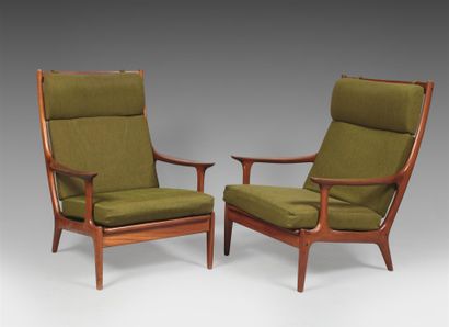 null SAMCOM. Danemark. Paire de fauteuils en teck. tissus vert d'origine. 91 x 70...