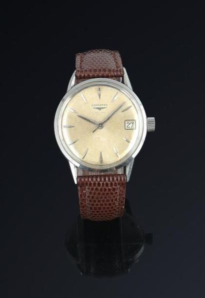 null LONGINES. Montre bracelet mécanique. bracelet cuir. Diam: 34 cm