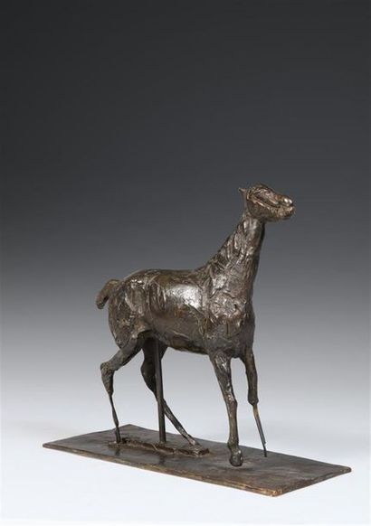 null D'après Edgar DEGAS (1834-1917)
« Cheval caracolant »
Reproduction en bronze...