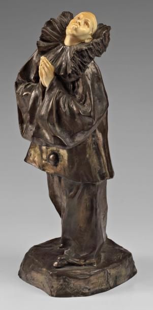 Lucien-Charles ALLIOT (1877-1967) « Pierrot » Epreuve chryséléphantine en bronze...