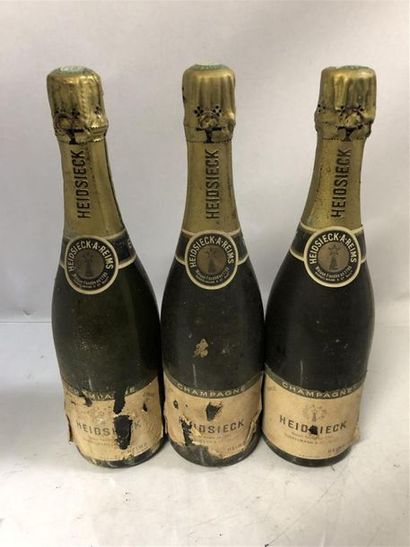 null 3 bouteilles de champagne Heidsieck, brut, 1980