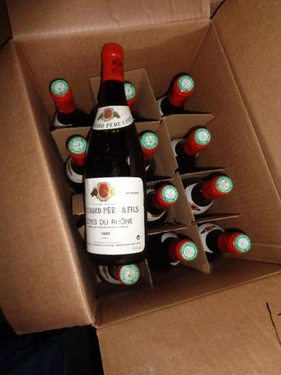 null 24 bouteilles de Cote du Rhone, Bouchard père et fils, 12 bts de 1993. 6 bts...
