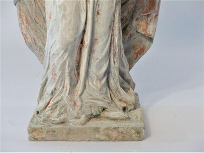 Assomption. XVIIIème siècle. L'assomption de la Vierge en calcaire sculpté. XVIIIème...