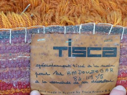 Tapis TISCA TISCA. Tapis ovale en laine nouée orange. Diamètre : 185 cm 