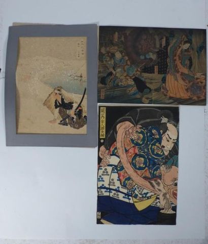 JAPON, trois estampes JAPON
Trois estampes, l'une d'Ogata Geko, représentant un Samourai...