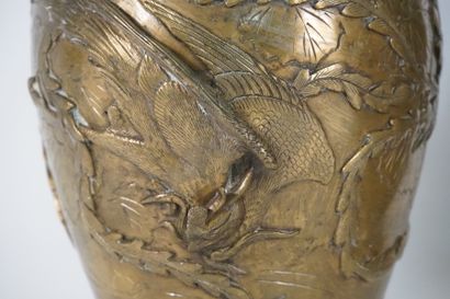 JAPON. Paire de vase en bronze JAPON, début du XXème siècle
Paire de vase en bronze...