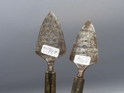 JAPON. Deux pointes de flèches de Samouraï JAPON, fin du XIXème-début du XXème siècle
Deux...