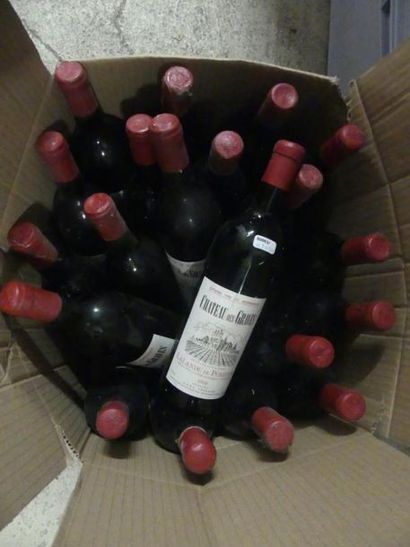 null 20 bouteilles de CHATEAU DES GRAVES Domaine Lalande de Pomerol 1988. Bons n...