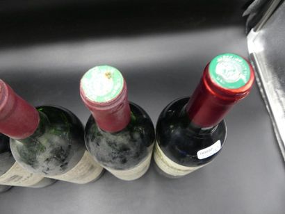 null Lot de 6 bouteilles comprenant 2 bouteilles de CHATEAU HAUT D'ALLARD côtes de...