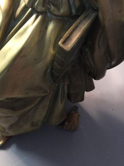Bronze Saint Pierre Saint Pierre, bronze à patine dorée. XIXème, siècle. Hauteur...