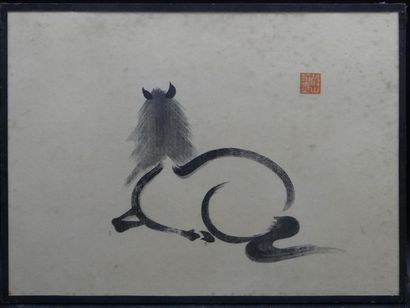 null CHINE. 
Deux peintures à l'encre sur papier
Représentant un cheval couché et...