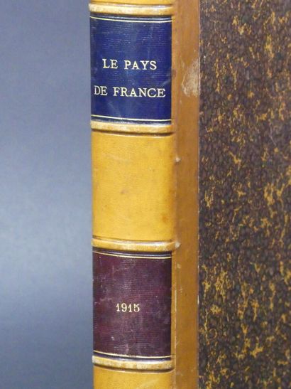 Le Pays de France, Année 1915. Le Pays de France, Reliure des numéros de l'année...