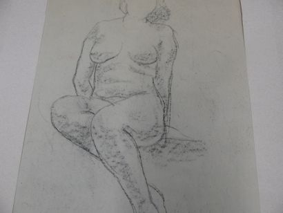 José CLARA AYATS José CLARA AYATS (1878-1958) Etudes de nus, fusain sur papier double...