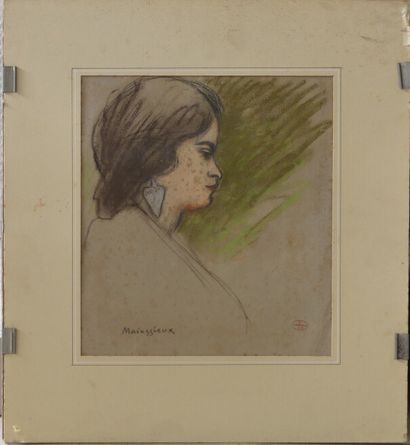 Lucien MAINSSIEUX Lucien MAINSSIEUX (1885-1958) Profil de femme, pastel sur papier,...