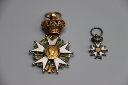 null ORDRE DE LA LEGION D'HONNEUR. Étoile d'officier d'époque Monarchie de Juillet,...