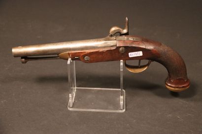 null Pistolet d'officier, modèle 1816-1822.Transformé à percussion. Platine non marquée....