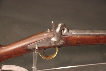 null Mousqueton de Gendarmerie, modèle 1842. Canon rond, à pans au tonnerre. Platine...