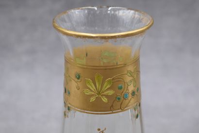 MONTJOYE (dans le goût), Vase en verre MONTJOYE (dans le goût), Vase en verre sur...