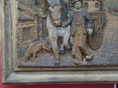 Panneau en bois sculpté YANNICH , Scène de village, Panneau en bois sculpté en relief,...