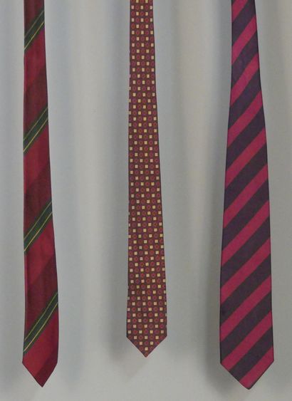 Christian DIOR, lot de trois cravates en soie Christian DIOR, lot de trois cravates...