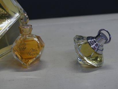 Van CLEEF & ARPELS. VAN CLEEF & ARPELS. Un parfum testeur et sa miniature: Miss Arpels...