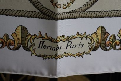 HERMES HERMES. Modèle Ludovicus Magnus. Carré en soie, design par Françoise de la...