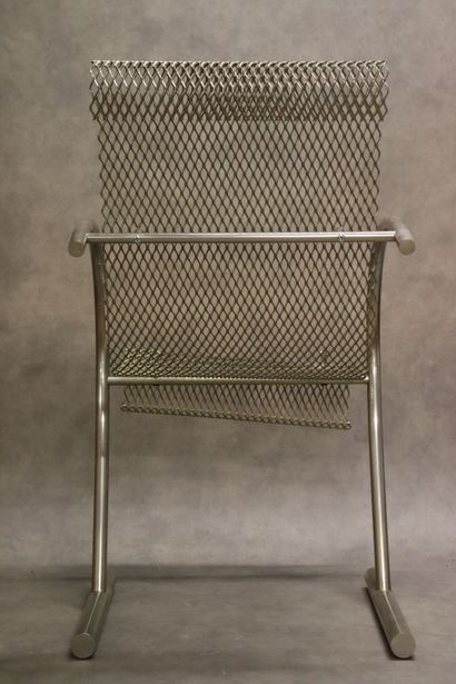 null Shiro KURAMATA (1934-1991) et XO (ÉDITEUR). Paire de fauteuils modèle "Sing...