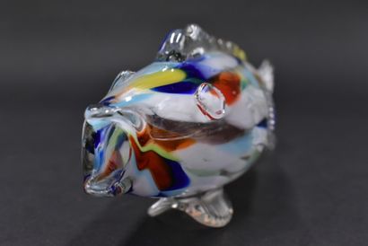 null ITALIAN WORK. Fish. Sculpture in white glass spotted multicolored. Height: 6,5...