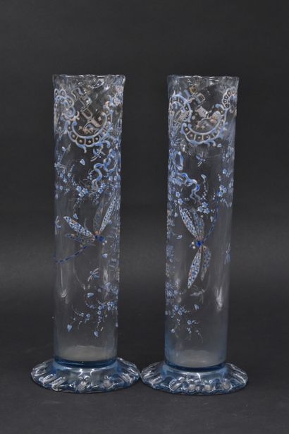 null Emile GALLE (1864-1904). Pair of twisted tubular vases on a polylobed overflowing...