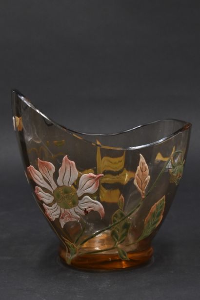 null Emile GALLE (1864-1904). Cup with an asymmetrical ovoid body on a swollen heel....