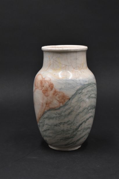 null Raoul LACHENAL (1885 - 1956) & Félix-Pascal FEVOLA (1882 - 1953). Vase en céramique...
