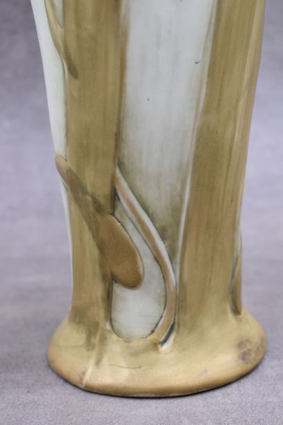 TURN TEPLITZ Turn TEPLITZ. Amphora vase truncated in ceramic with decoration in high...