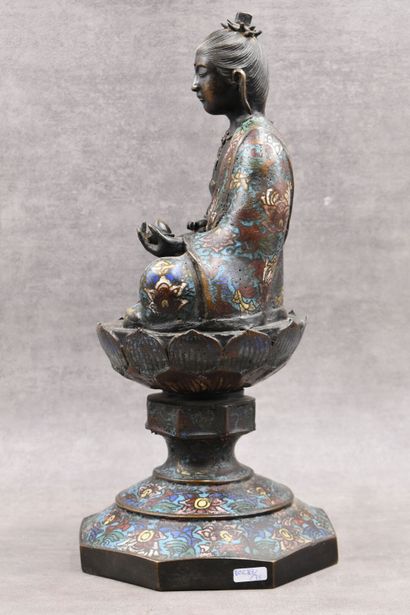 CHINE CHINA. Cloisonne enamel divinity on a base. Stamp under the base. Height :...