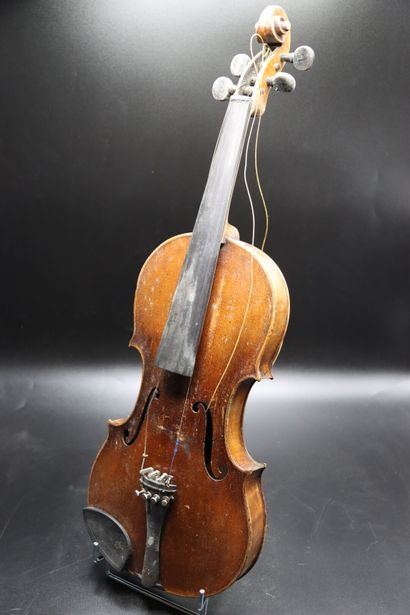 null Violon allemand XXème siècle, diapason 197 mm, longueur du fond 359 mm, longueur...