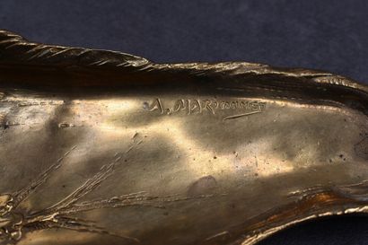Albert MARIONNET, Vide-poche Albert MARIONNET (1852-1910) Vide-poche en bronze doré...
