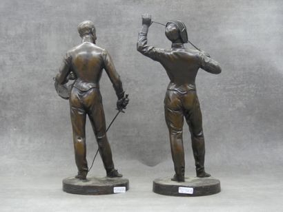 ROUGELET Benoît ROUGELET (1834-1894) Escrimeurs, paire de bronzes à patine brune,...